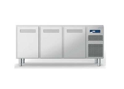 Polaris OW0371 BT - 3 Door Underbench Freezer without Top