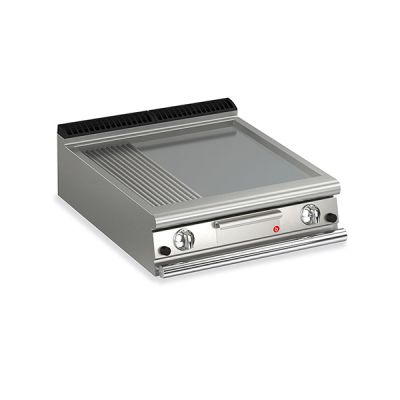 Baron Q70FT/G820 2 Burner Gas Fry Top With Smooth & Ribbed Mild Steel Plate