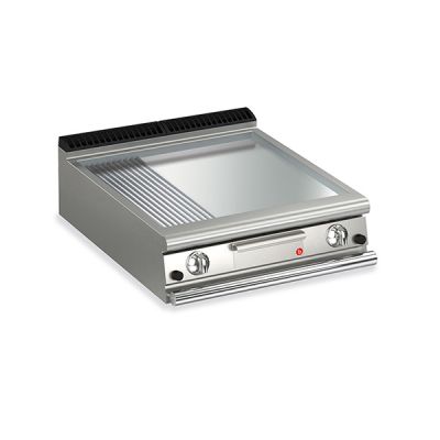 Baron Q70FTT/G825 Burner Gas Fry Top With Smooth and Ribbed Chrome Plate And Thermostat Control